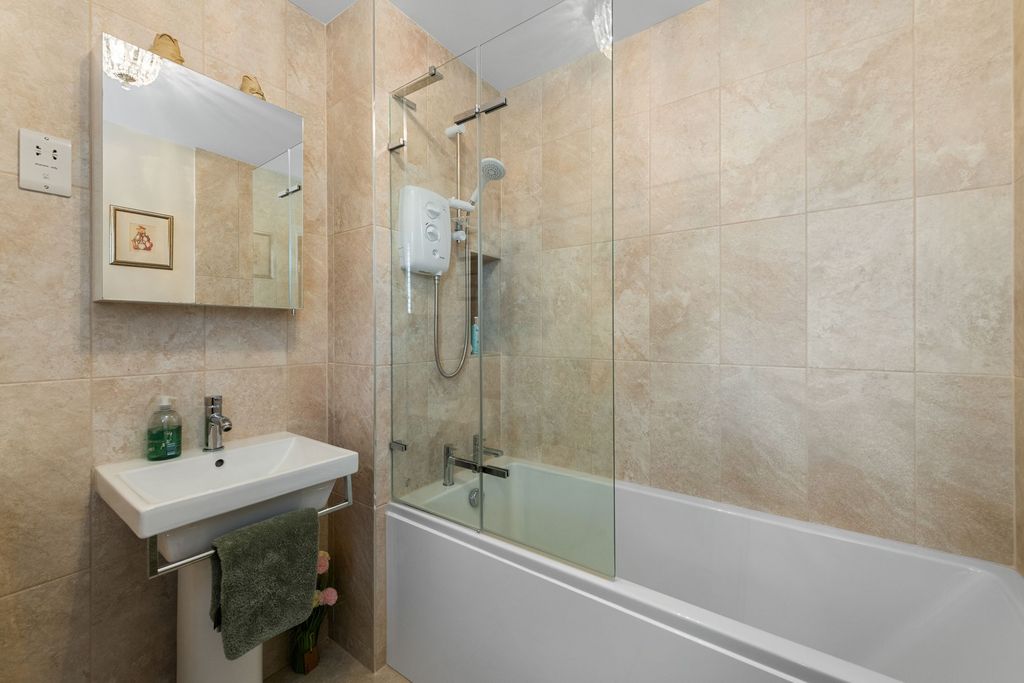 Additional image 20 of 4 bed detached house for saleThorpe Road, Peterborough PE3