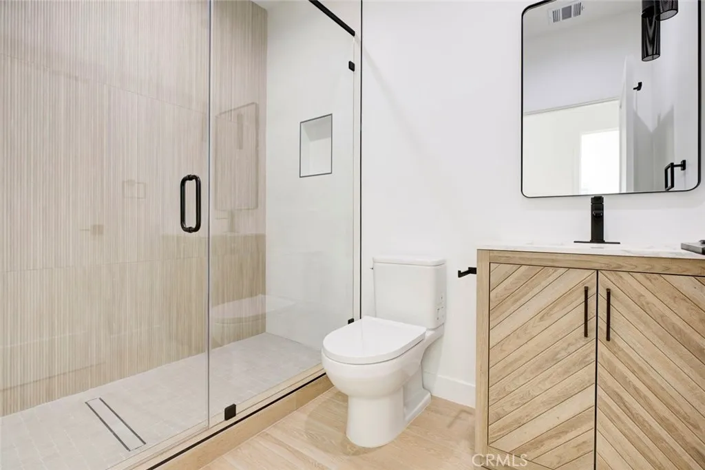 Additional image 15 of 2242 N Keystone, Burbank, CA 91504