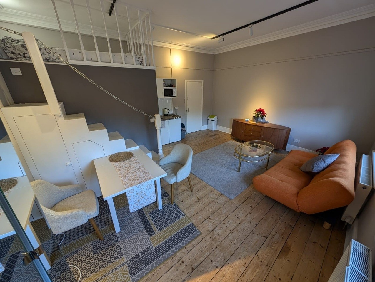 Additional image 3 of Studio Flat, Upper St, N1, N1 7GU