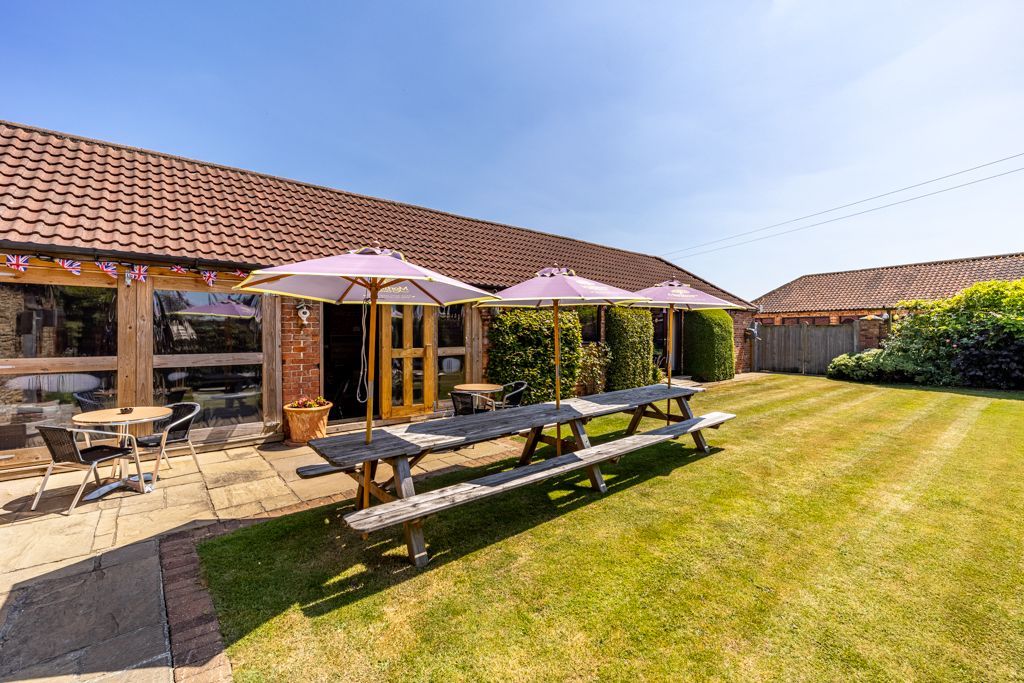 Additional image 15 of 5 bed country house for saleCross Lane, Glentham, Market Rasen LN8