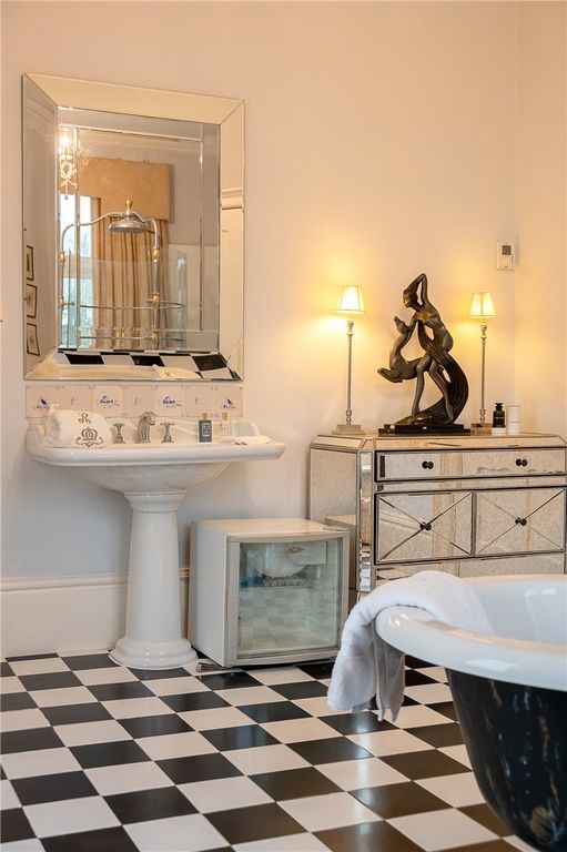 Additional image 16 of 8 bed detached house for saleNorthorpe Hall, Northorpe, Gainsborough, Lincolnshire DN21