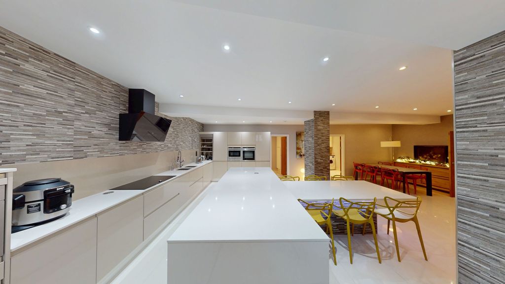 Additional image 2 of 2 bed flat for saleNew Street, Plymouth PL1
