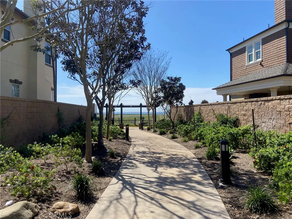 Additional image 87 of 4711 Winthrop Dr, Huntington Beach, CA 92649