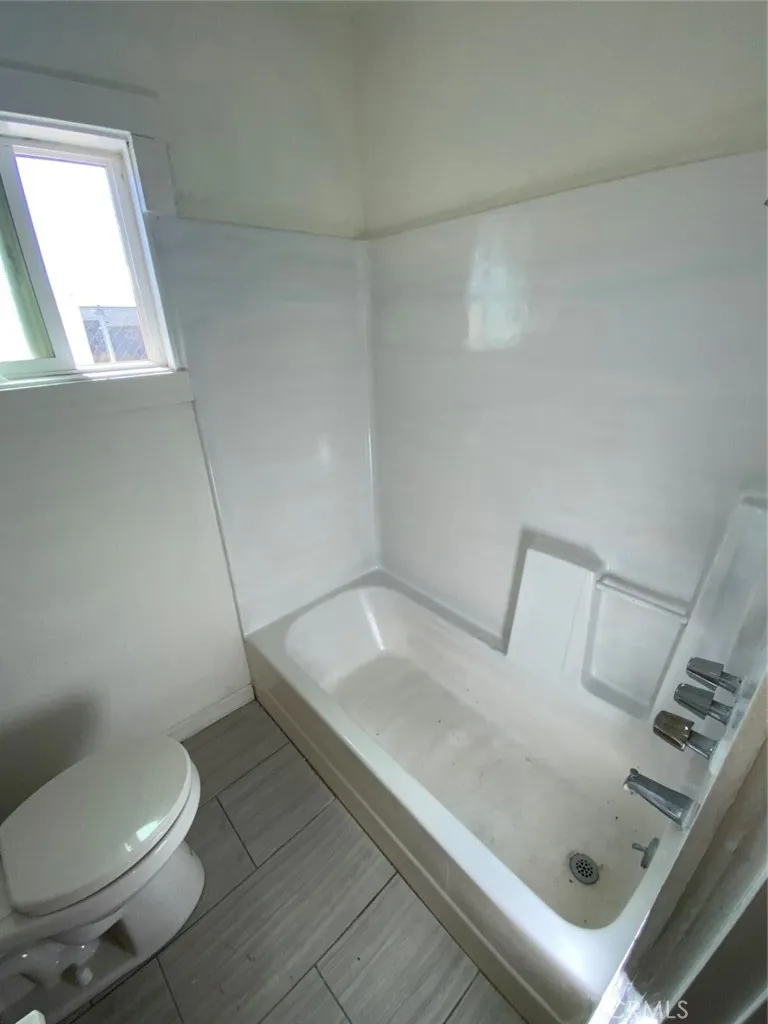 Additional image 33 of 13193 Navajo Rd Unit 3, Apple Valley, CA 92308