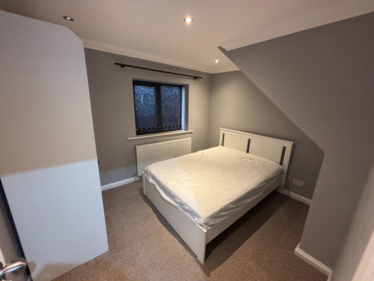 Additional image 11 of 2 Bed Flat, Killyon Terrace, SW8, N1 7GU