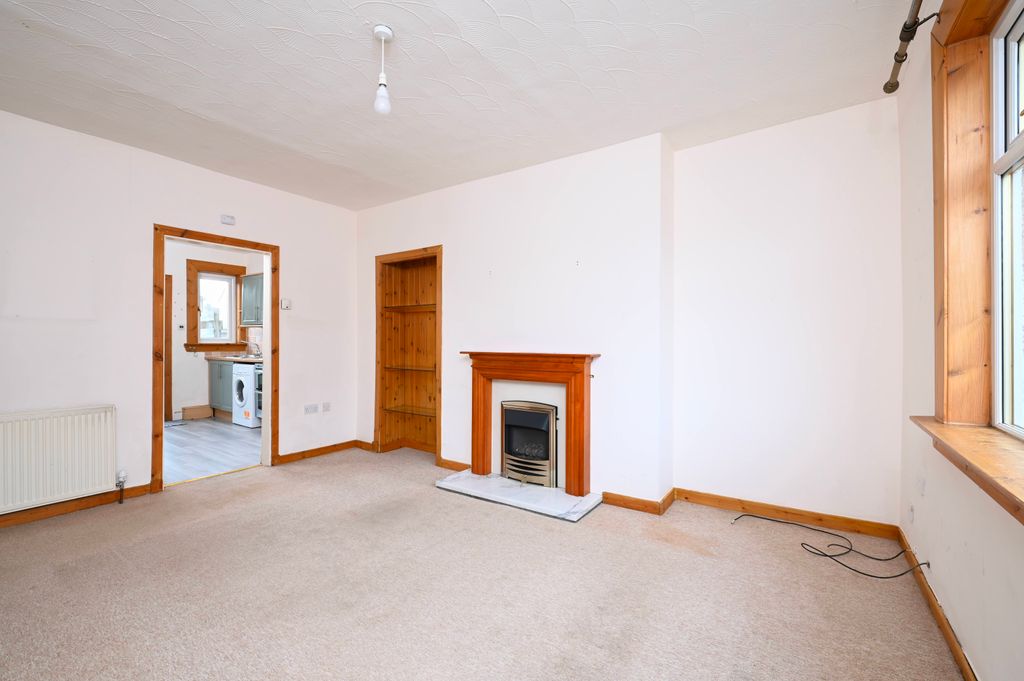 Additional image 3 of 4 bed flat for saleDobbie's Road, Bonnyrigg EH19