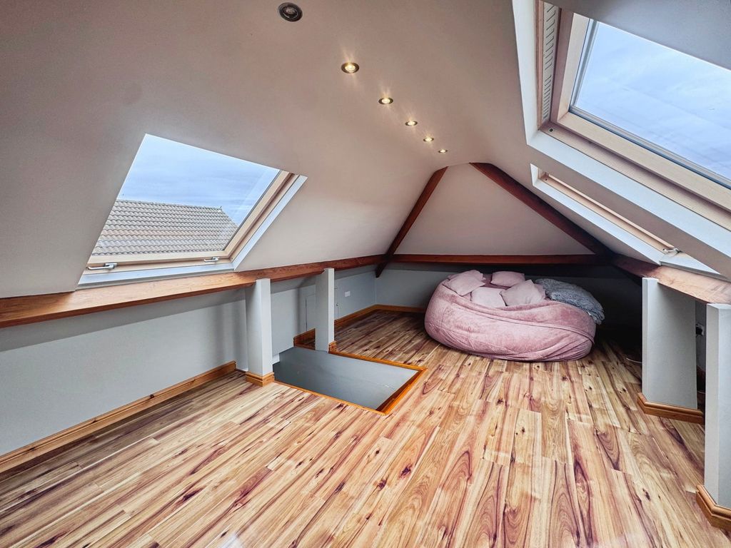 Additional image 18 of 2 bed flat for saleTregelles Road, Neath SA10
