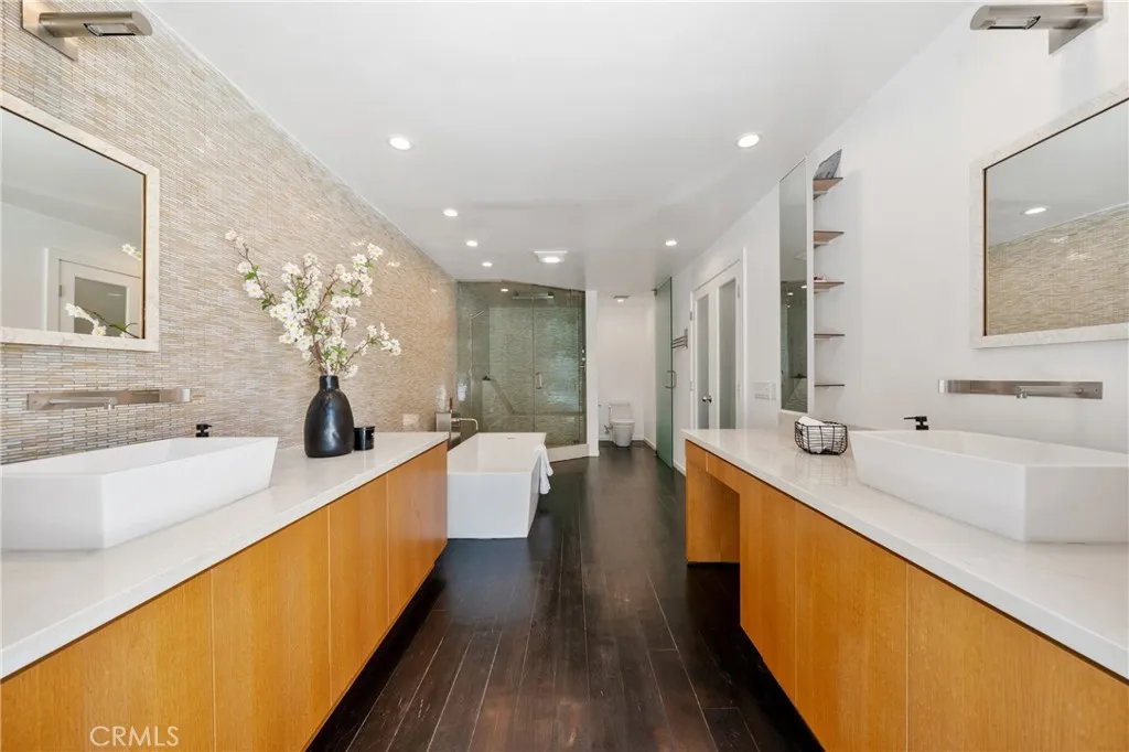 Additional image 64 of 9653 Oak Pass Rd, Beverly Hills, CA 90210