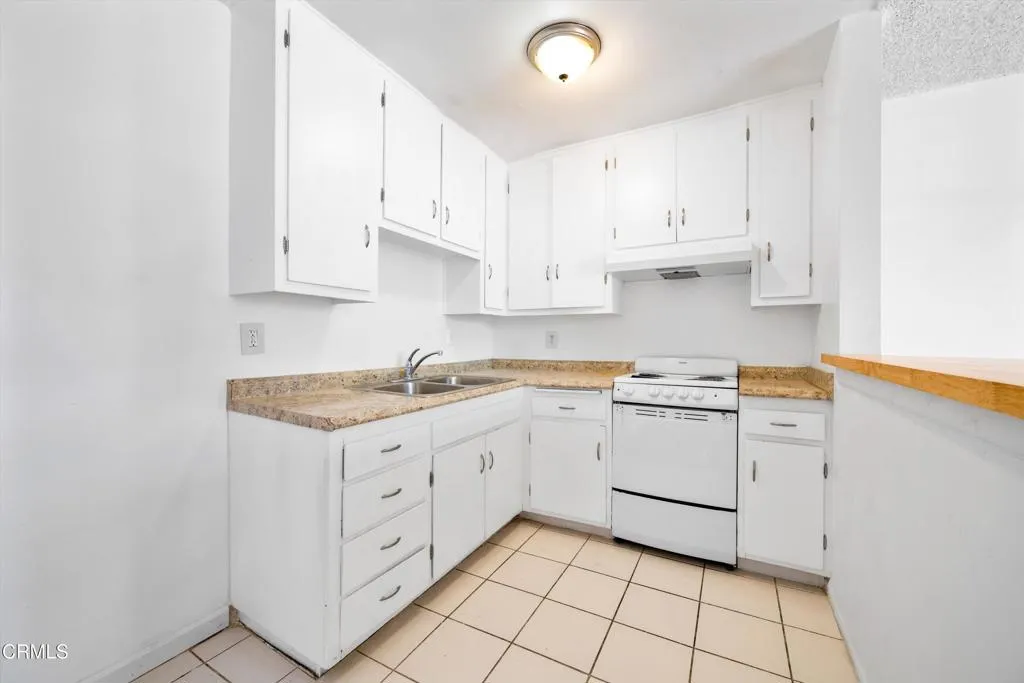 Additional image 9 of 13040 Dronfield Avenue Unit 3, Los Angeles, CA 91342