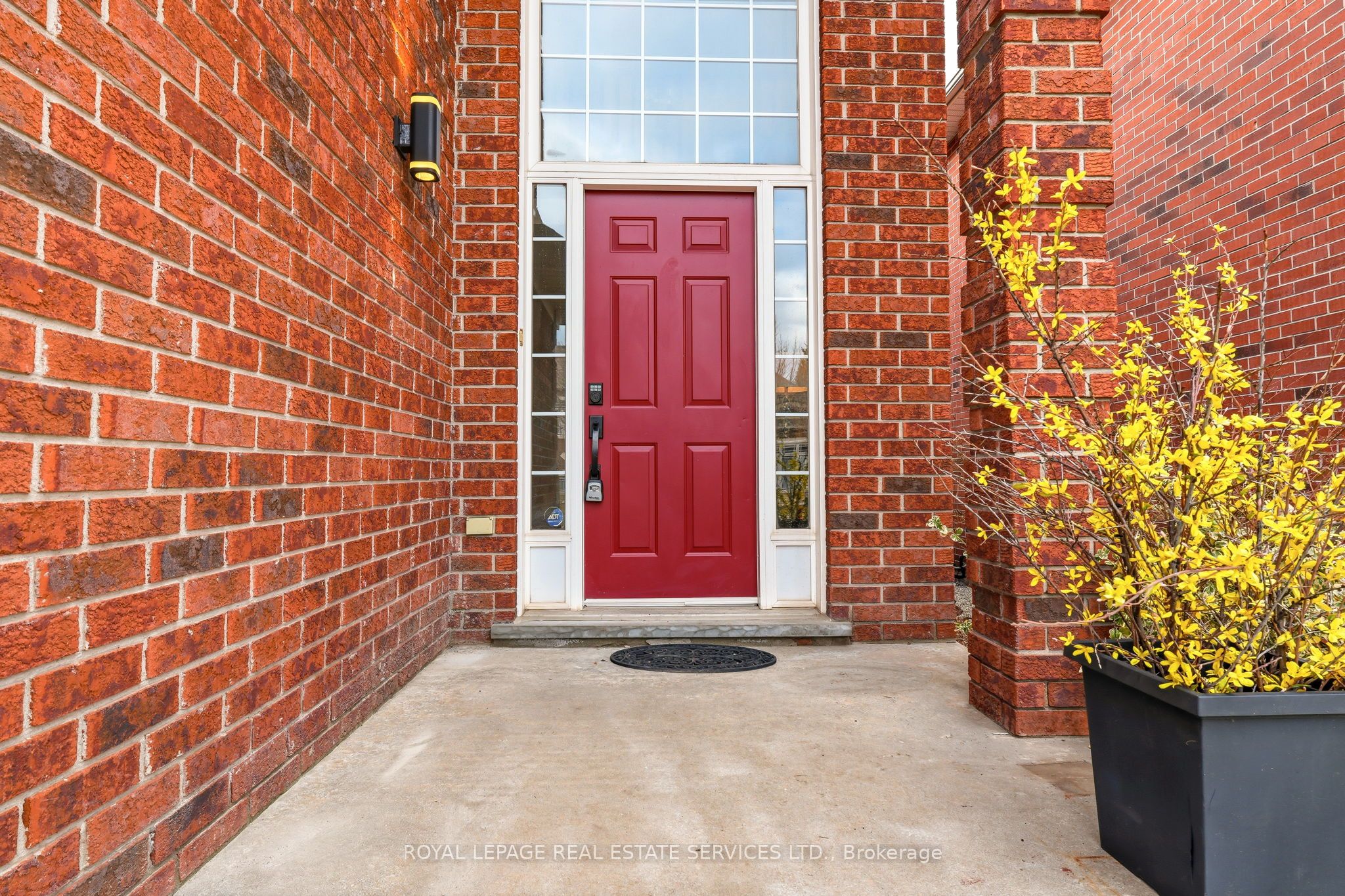 Additional image 3 of 2067 Springdale Road, Oakville, ON, L6M 4C7