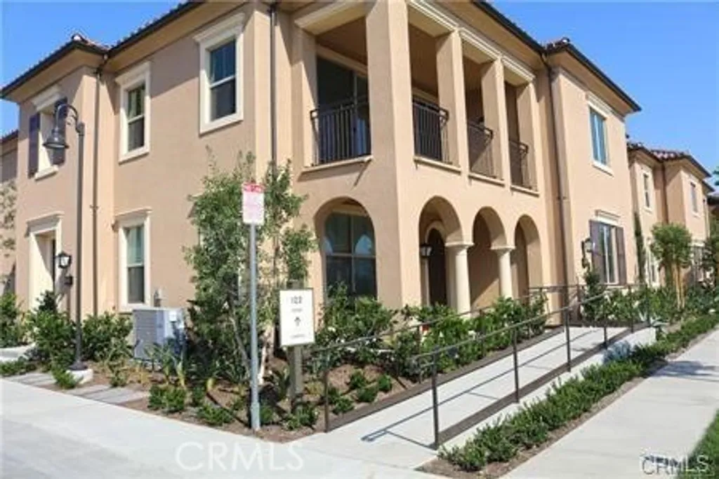 Additional image 3 of 141 Damsel, Irvine, CA 92620