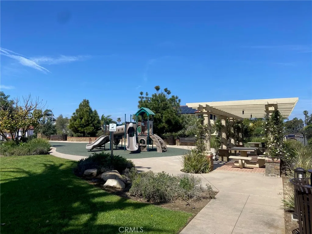 Additional image 40 of 4711 Winthrop Dr, Huntington Beach, CA 92649