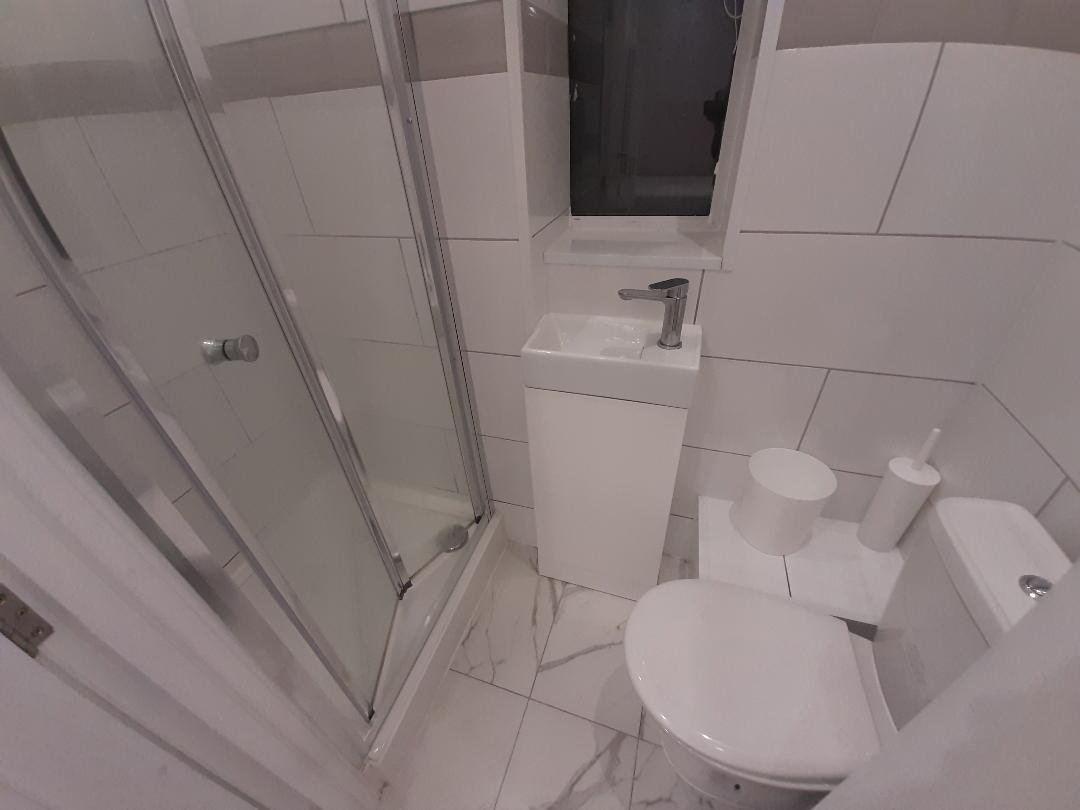 Additional image 21 of Studio Flat, London, SW1V, N1 7GU