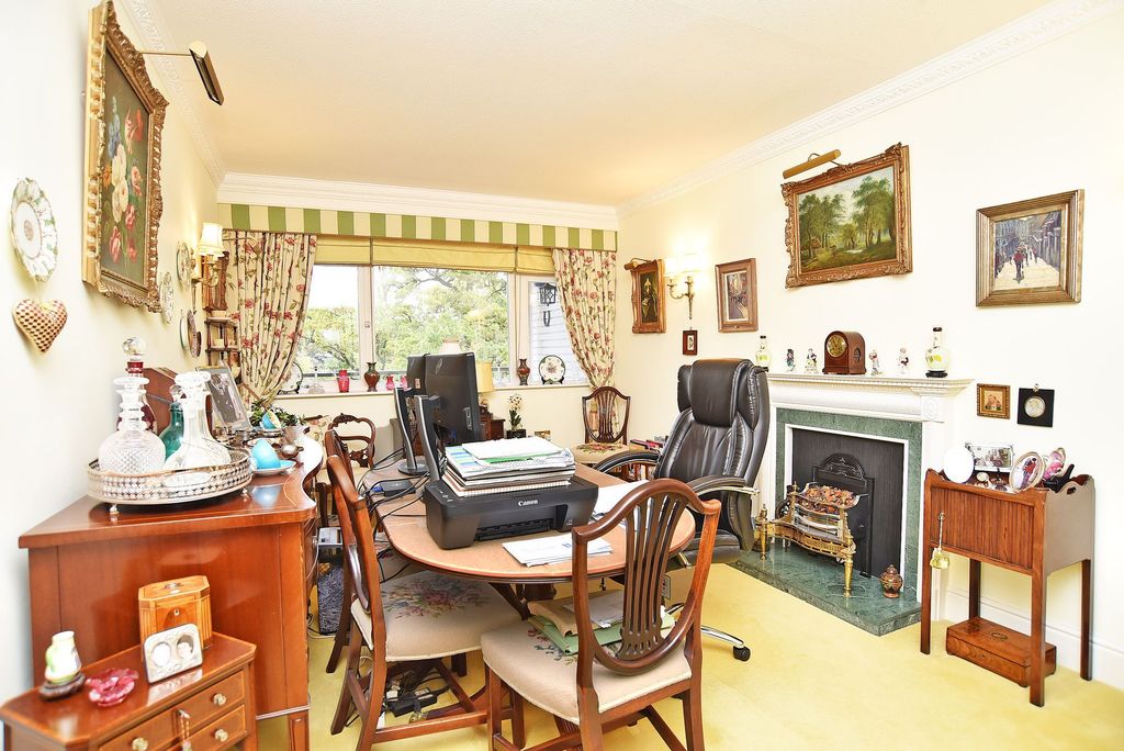 Additional image 19 of 3 bed flat for saleBeech Grove, Harrogate HG2