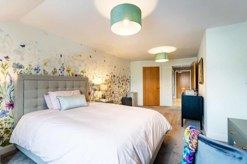 Additional image 10 of 1 bed property for saleMonmouth Road, Abergavenny NP7