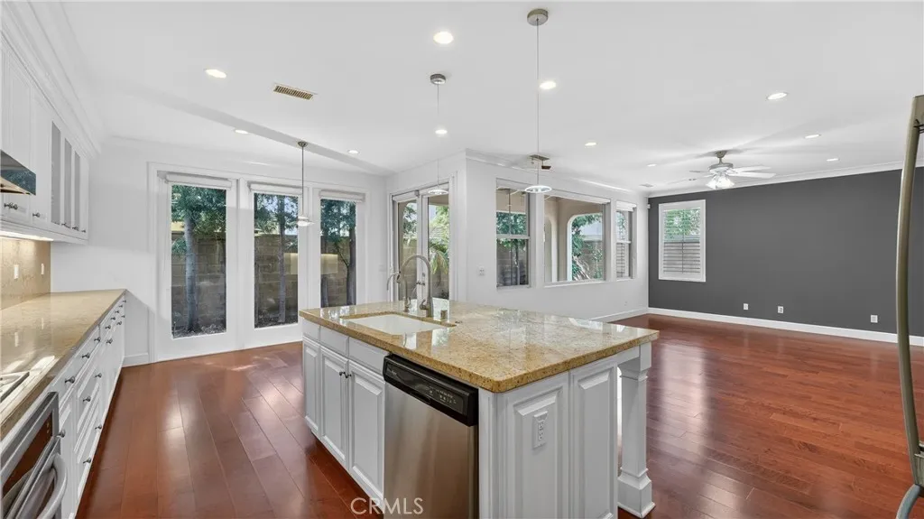 Additional image 10 of 30 Maple Leaf, Irvine, CA 92618