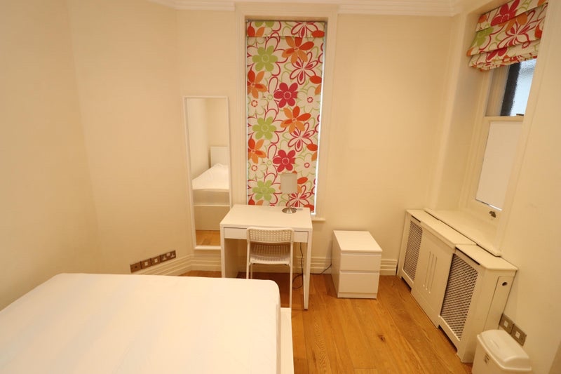 Additional image 5 of Room in a Shared Flat, Lodge Road, NW8, N1 7GU