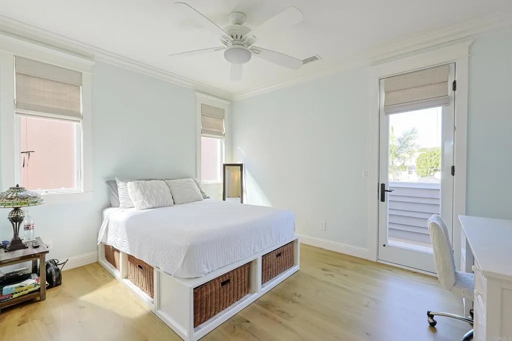 Additional image 39 of 940 J Avenue, Coronado, CA 92118