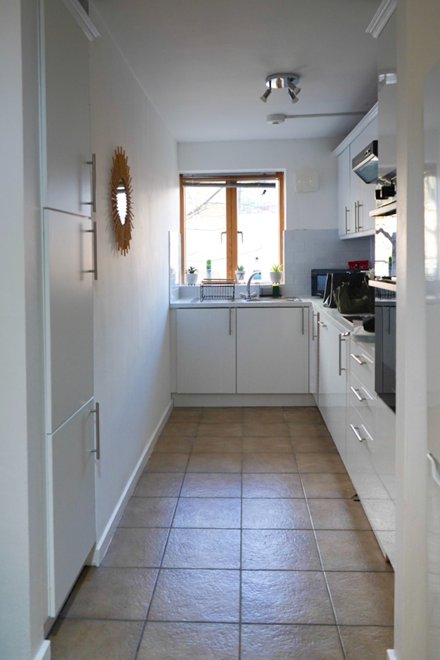 Additional image 2 of 3 Bed Flat, Oakshott Court, NW1, N1 7GU