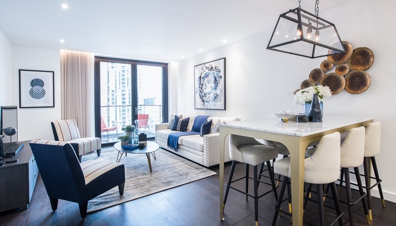 Additional image 3 of 3 Bed Flat, Charles Clowes Walk, SW11, N1 7GU