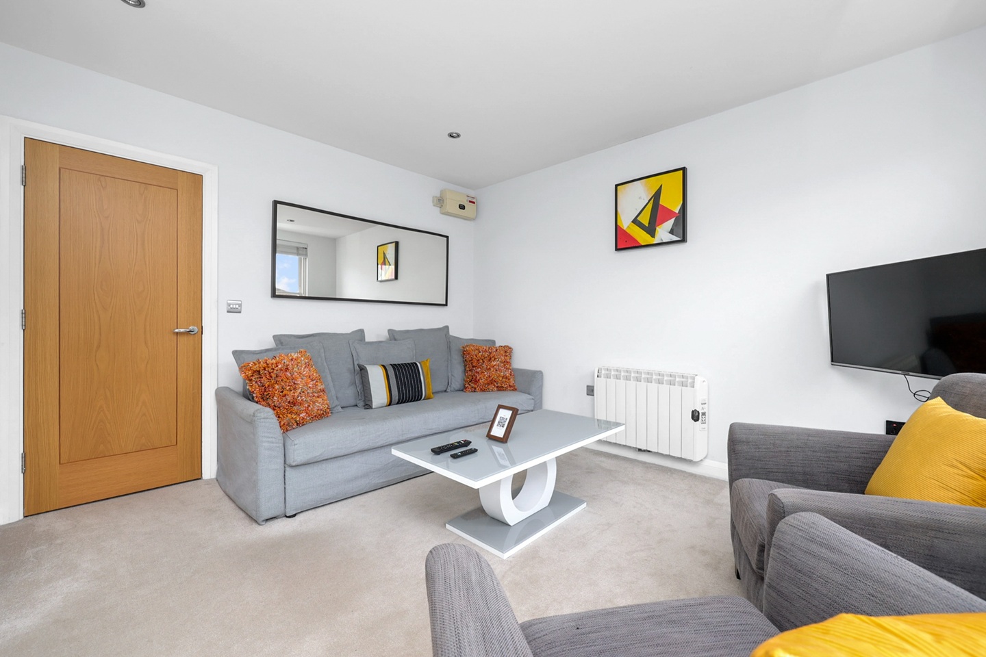 Additional image 5 of 2 Bed Flat, Hanbury Street, E1, N1 7GU