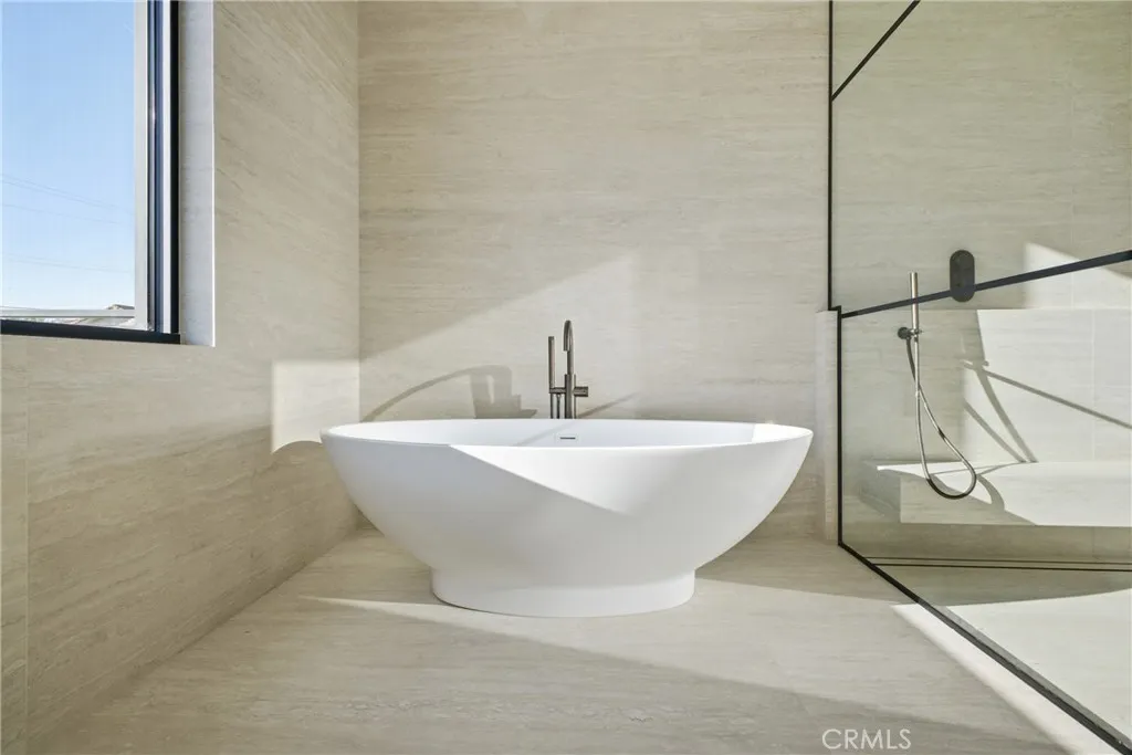 Additional image 92 of 4827 Stansbury Ave, Sherman Oaks, CA 91423