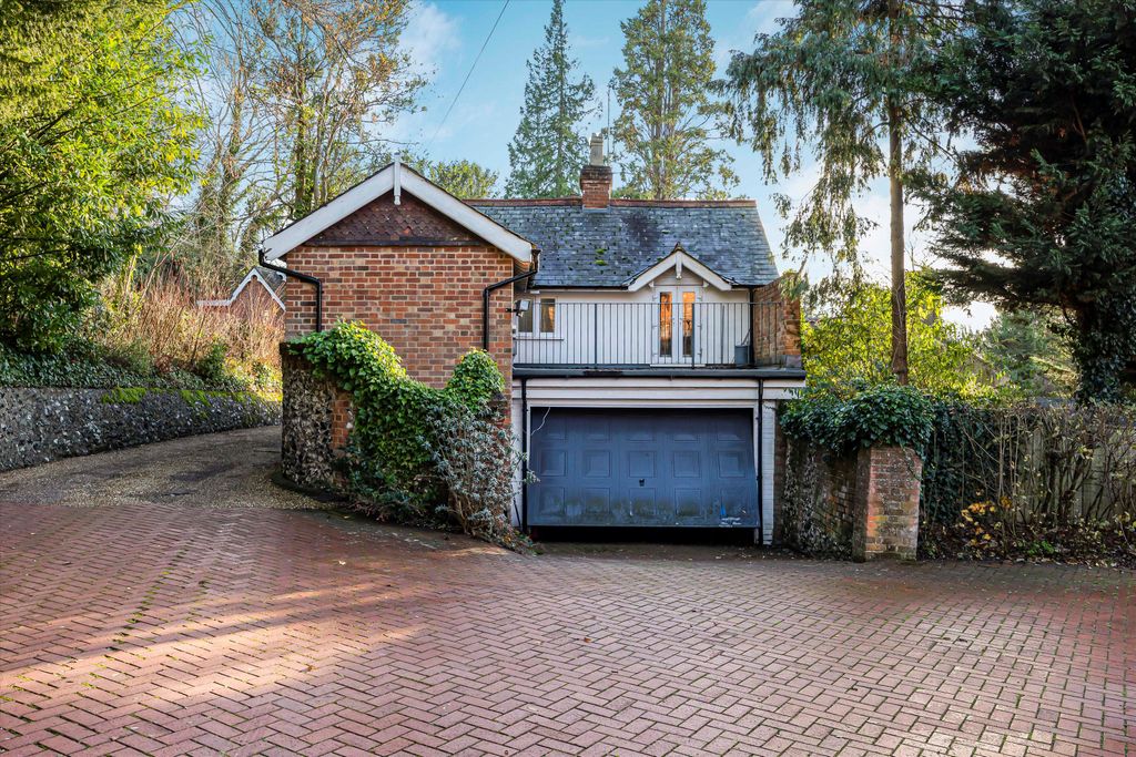 Additional image 25 of 5 bed detached house for saleRemenham Hill, Remenham, Henley-On-Thames, Berkshire RG9
