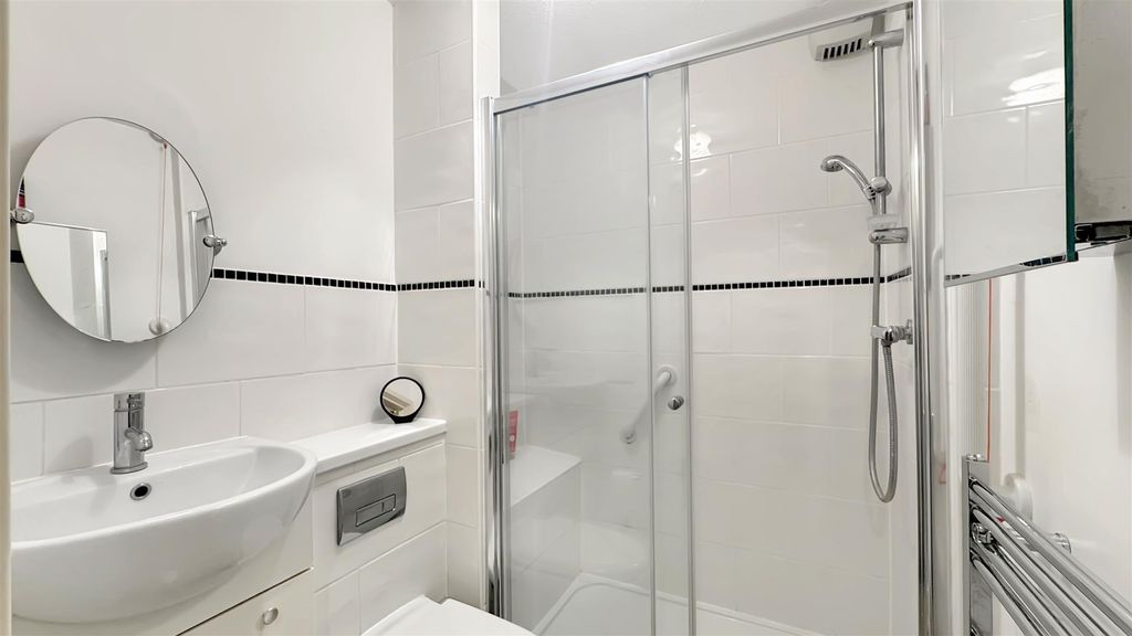 Additional image 8 of 1 bed flat for saleMount Pleasant Road, Poole BH15