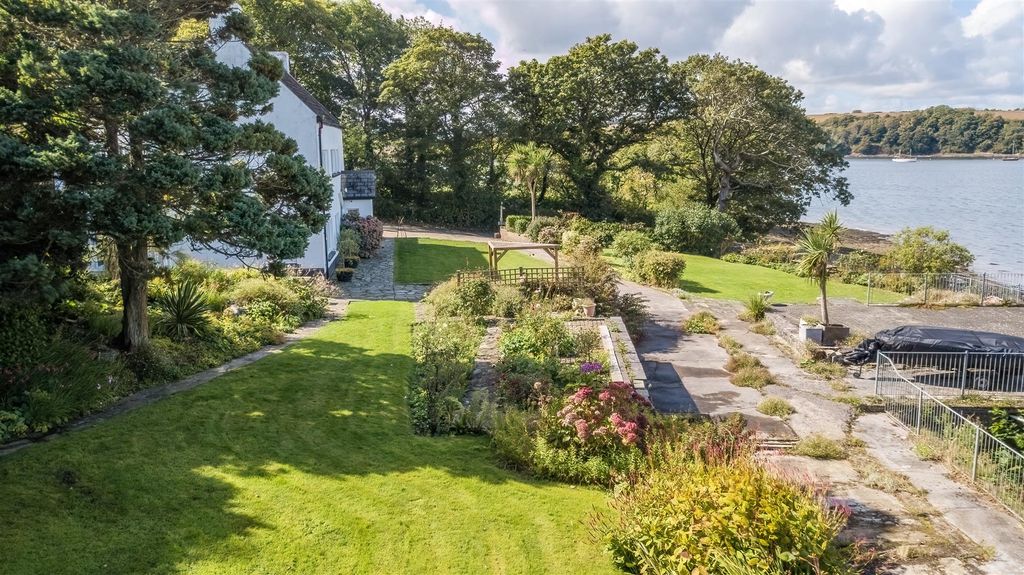 Additional image 6 of 4 bed detached house for saleCosheston, Pembroke Dock SA72