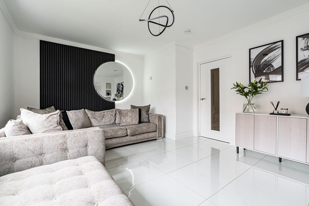 Additional image 9 of 3 bed flat for sale27 Waverley Road, Bonnyrigg EH19