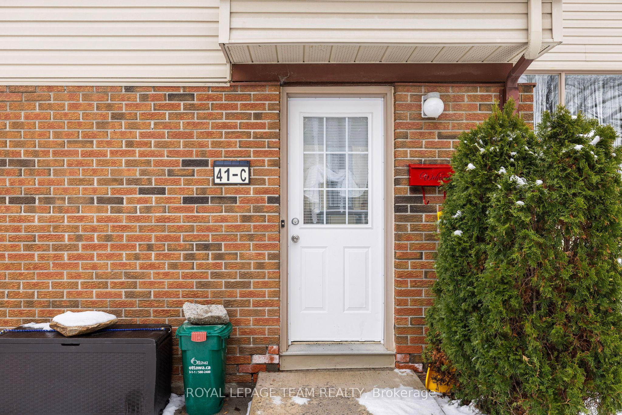 Additional image 3 of C-41 Forester Crescent SW, Ottawa, ON, K2H 8Y3
