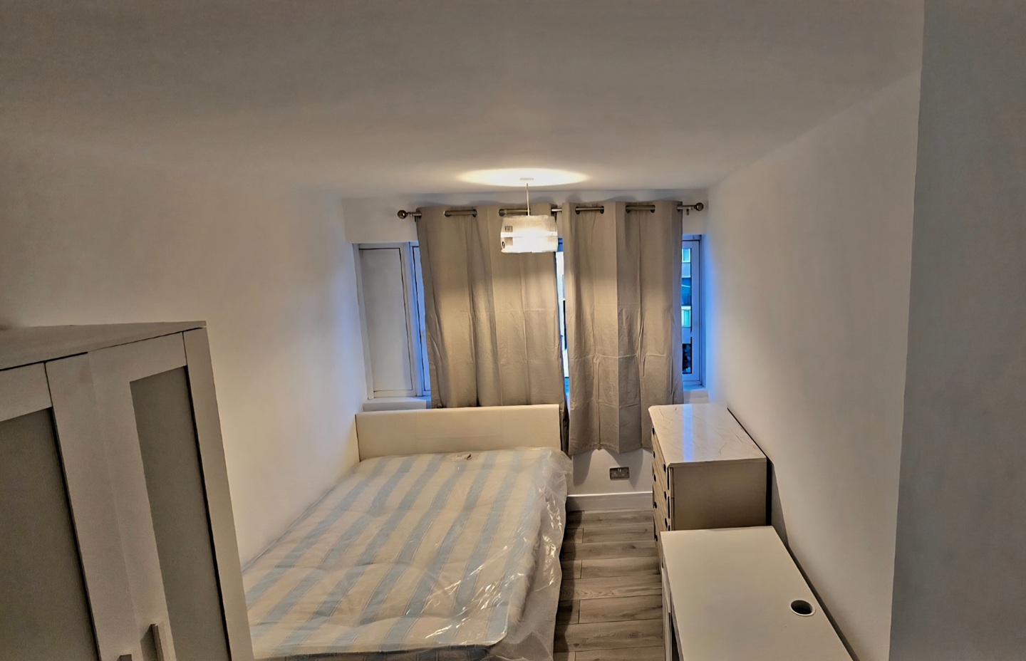 Additional image 2 of Room in a Shared Flat, Mandeville House, SE1, N1 7GU