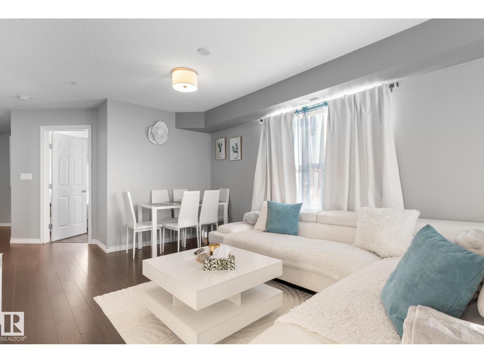 Additional image 2 of 301-10118 106 Avenue NW, Edmonton, AB, T5H0B8