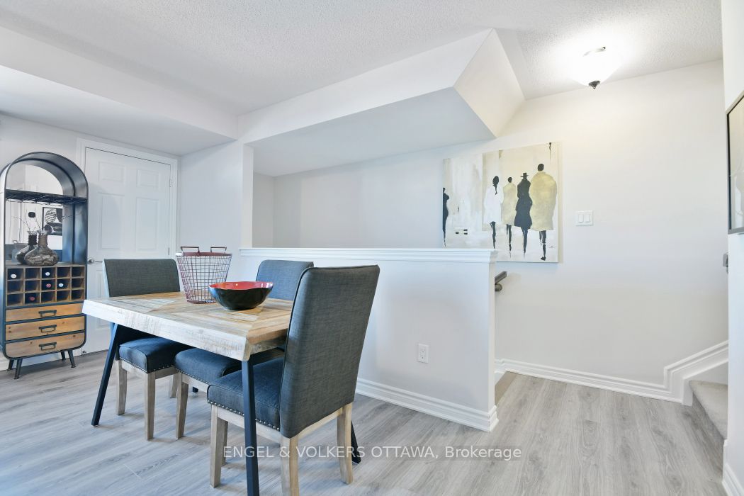 Additional image 4 of 2033 Seeley's Bay Street, Ottawa, ON, K2J 6L3