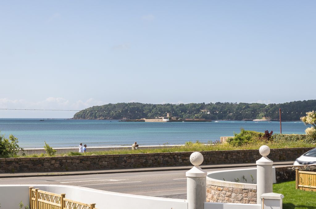 Additional image 16 of 3 bed flat for saleLa Route De La Haule, St. Lawrence, Jersey JE3
