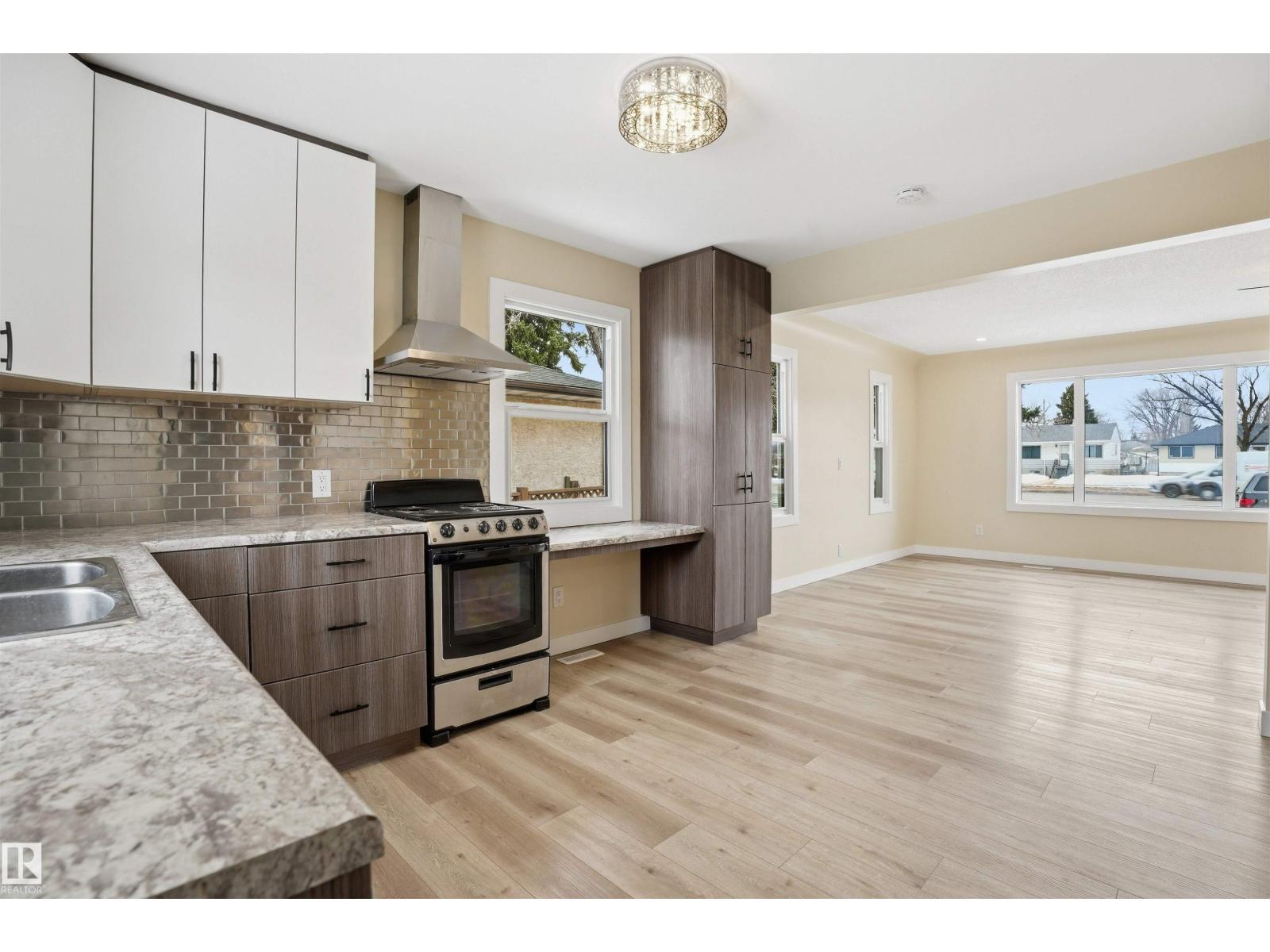 Additional image 5 of 12235 St Albert Trail NW, Edmonton, AB, T5L4G7