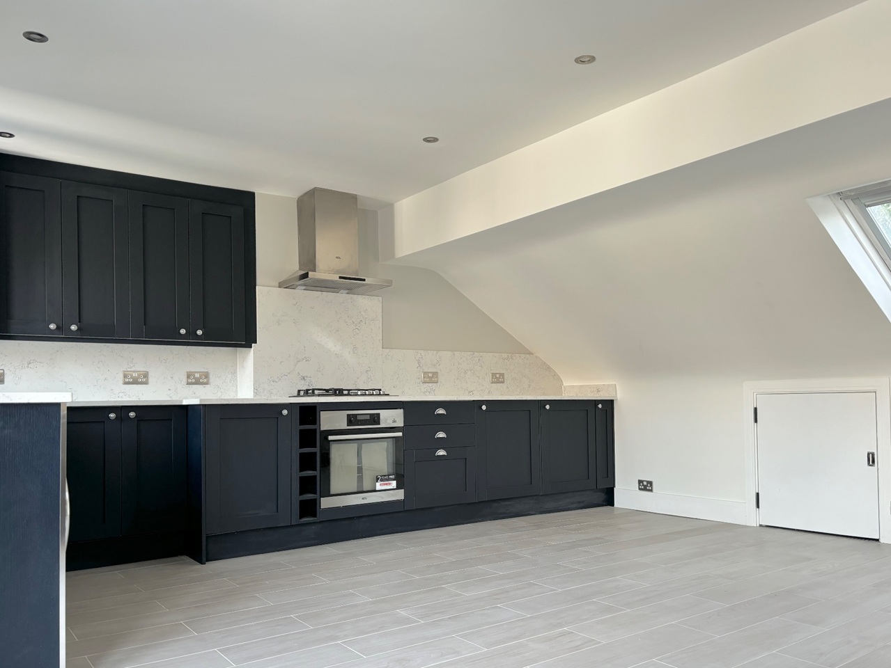 Additional image 4 of 3 Bed Maisonette, Goldsboro Road, SW8, N1 7GU