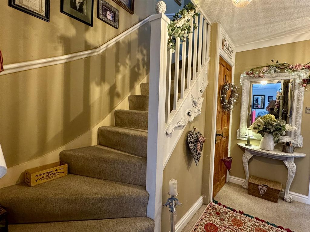 3 bed flat for saleNelson Street, Chepstow NP16