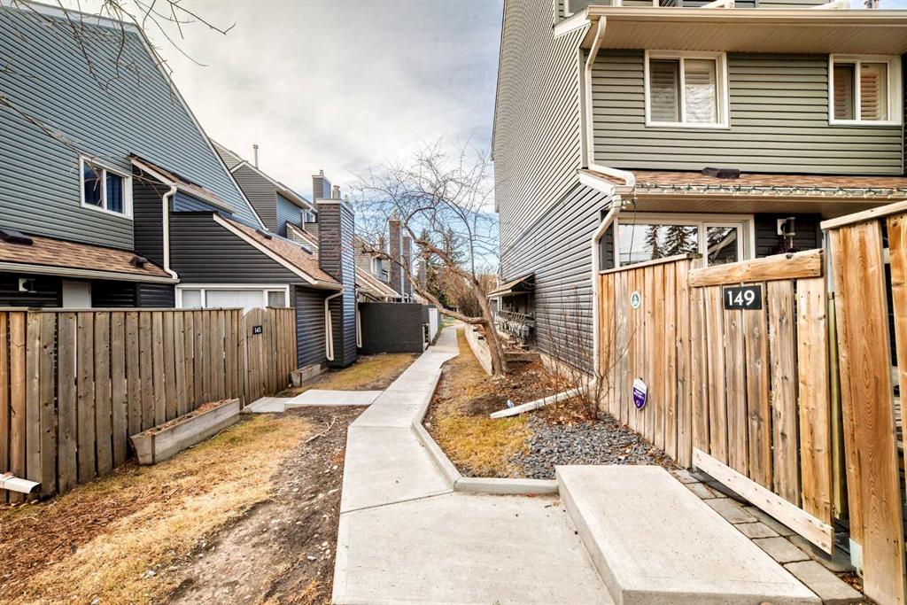 Additional image 4 of 149-66 Glamis Green SW, Calgary, AB, T2E 6V1
