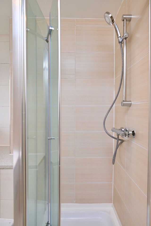 Additional image 11 of 4 Bed Flat, Pembroke House, W2, N1 7GU