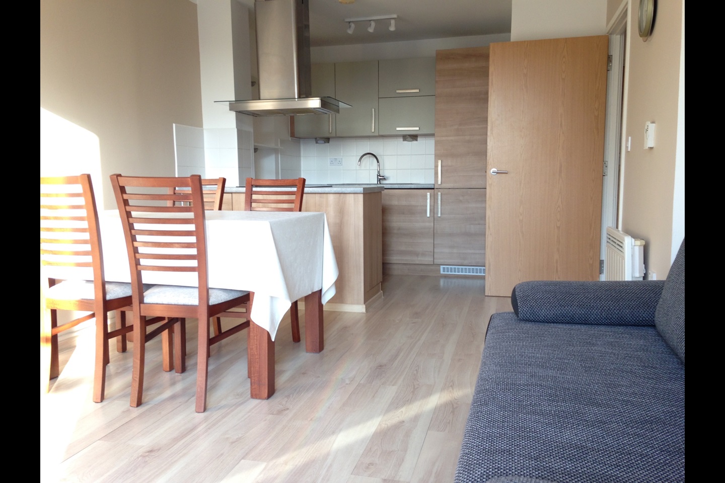 1 Bed Flat, Southwark Bridge Road, SE1, N1 7GU
