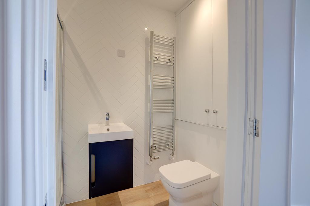 Additional image 13 of 2 bed flat for sale6 Kilwardby House, Kilwardby Street, Ashby De La Zouch LE65
