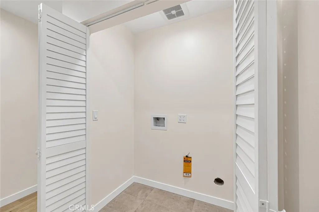 Additional image 28 of 569 E Cypress Avenue, Burbank, CA 91501