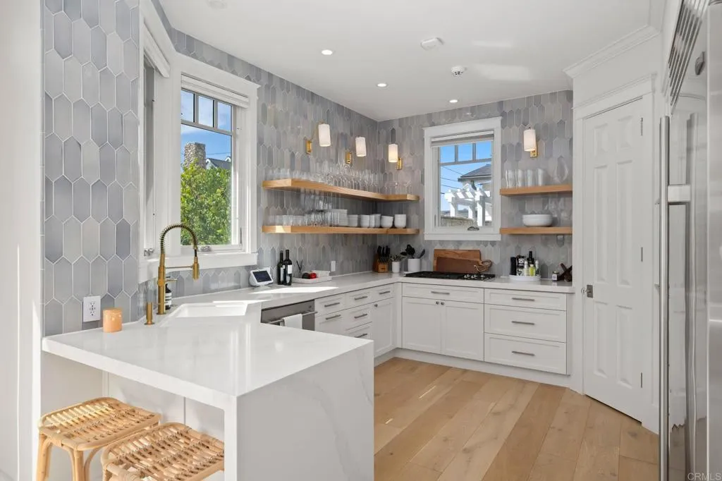 Additional image 5 of 2211 Ocean Front, Del Mar, CA 92014