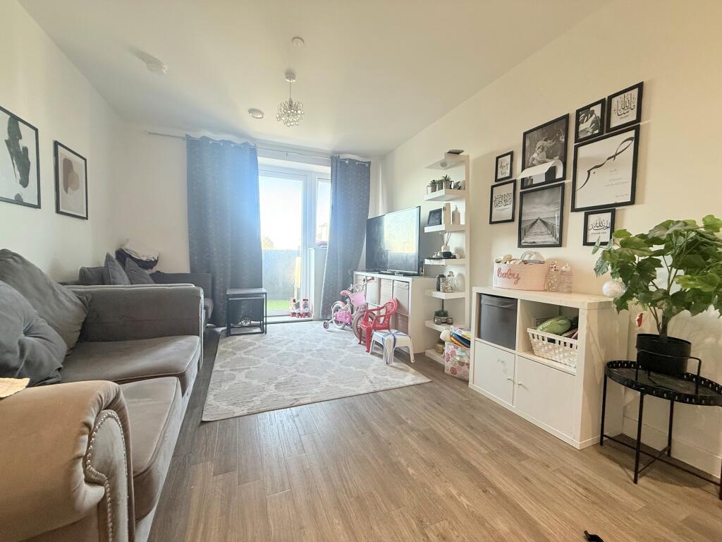 Additional image 9 of Hilltop Way, HATFIELD