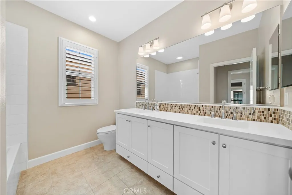 Additional image 29 of 257 Rodeo, Irvine, CA 92602