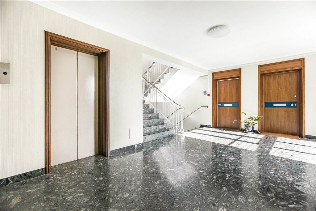 Additional image 18 of 2 bed flat for saleBanbury Road, Oxford, Oxfordshire OX2