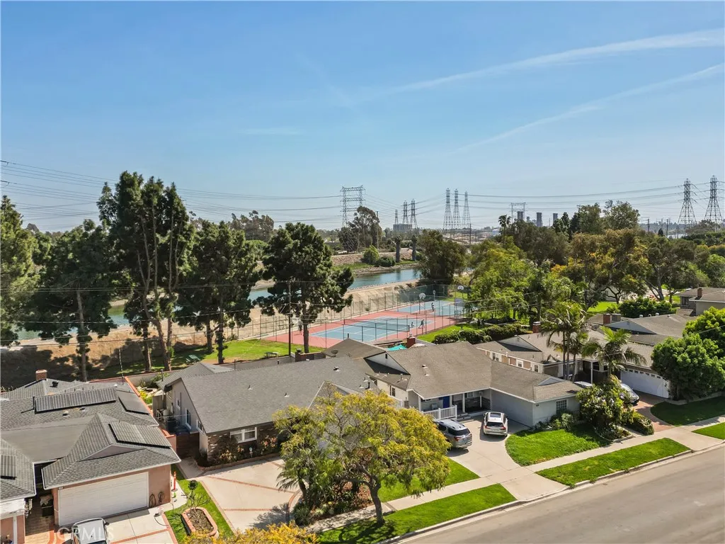 Additional image 94 of 828 Stevely Ave, Long Beach, CA 90815