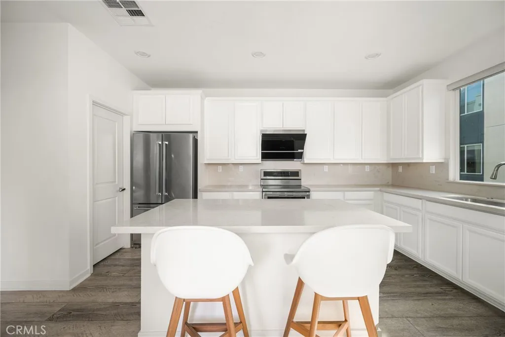 Additional image 45 of 143 Citysquare, Irvine, CA 92614