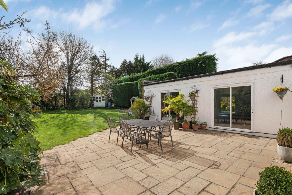 Additional image 27 of Georges Wood Road, Brookmans Park, AL9